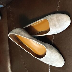 Halston pumps
